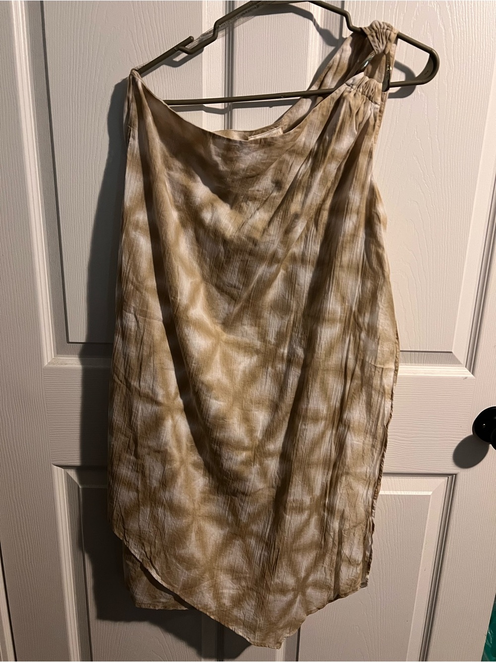 MICHAEL Michael Kors Beige and White One-Shoulder Tie-Dye Dress